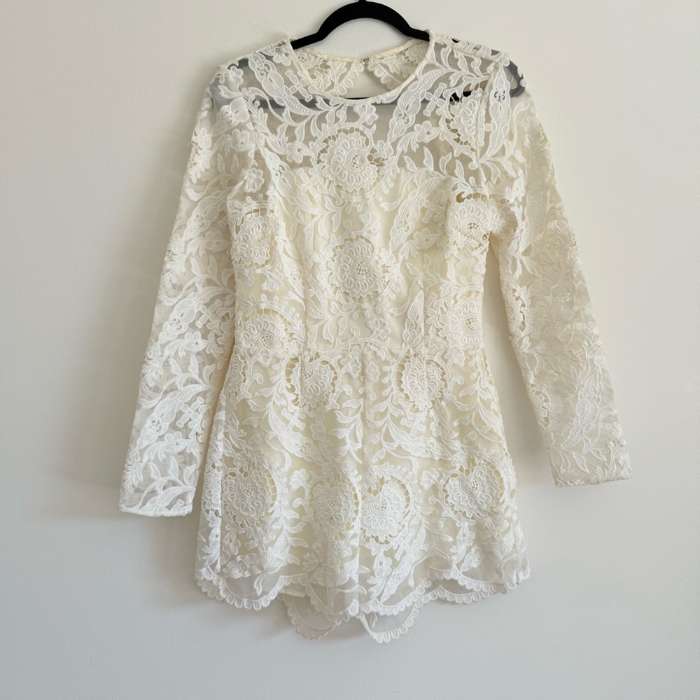 White Lace Romper Sz S Open Back Adeline Rea